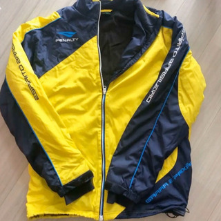 多少ならお届け可能！男女兼用ペナルティーのウォーマー上下セット