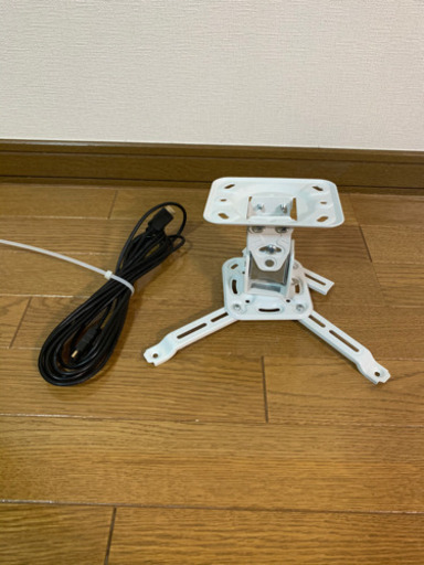 中古美品 EPSON EH-TW5350 エプソン ホームシアタープロジェクター