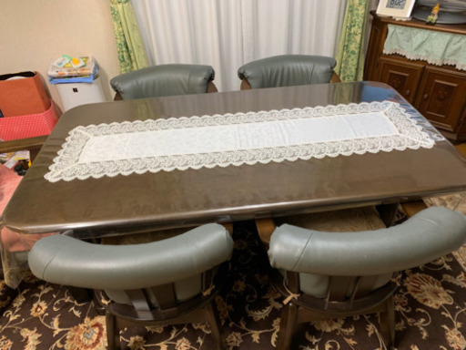 【急募！22日まで】ダイニングテーブル椅子4脚セット