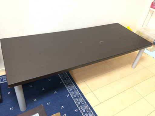 長いテーブル
