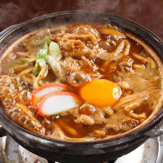 🍲名古屋めし🍤熱々の味噌煮込みうどん🍲👍🏻🎶
