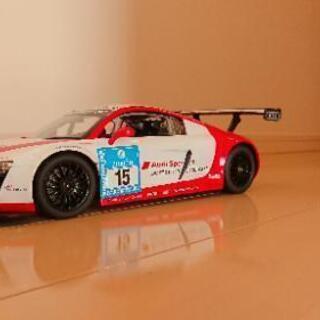 リアルなAudi R8 のラジコンです！の画像