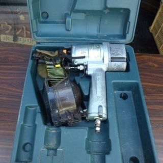 【中古ランクC】日立工機　ロール釘打機　50mm NV50AD2...