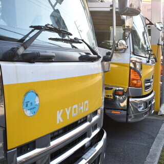 【普通免許OK】２ｔトラックドライバー◎未経験者/Wワーク歓迎！