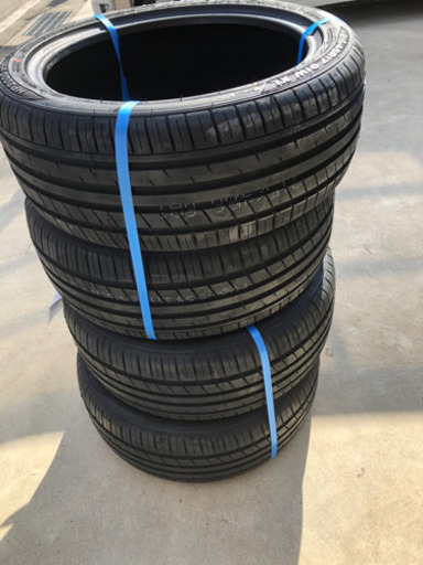 新品未使用17インチサマータイヤ