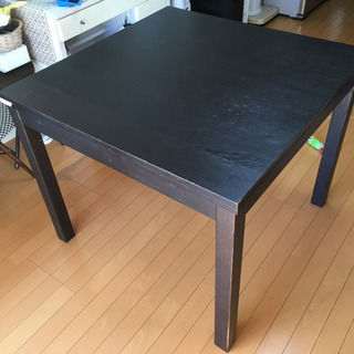 IKEA ダイニングテーブル 伸縮式