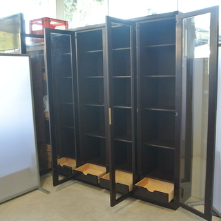 5段4列 引き出し ガラス戸付きの大きな本棚 飾り棚　高さ調整可能　大量収納の画像