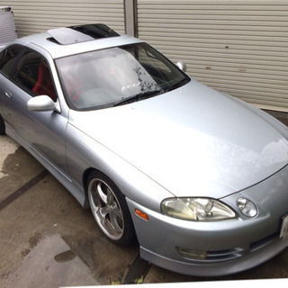 後付けサンルーフZenit  Sunroof施工いたします