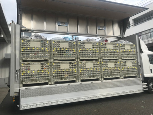 転売可、店舗、業者、必見、古着、カバン、靴等、100キロ〜、卸せます