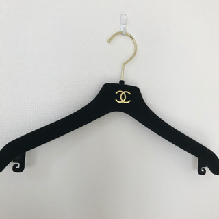 CHANEL シャネル　ブティックハンガーの画像