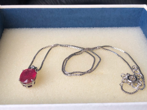 天然 ルビー 3ct 脇石天然ダイヤモンド シルバー925 ネックレス