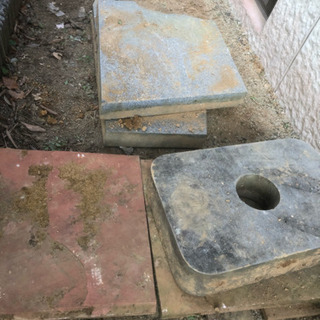 諏訪神社の敷石 あげますの画像
