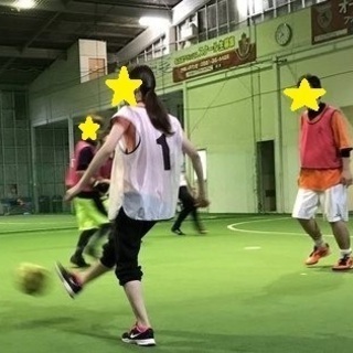 １２月８日(日曜)　田町でゆるゆるフットサル！　初心者大歓迎！運...