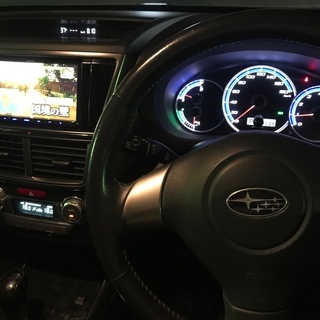 スバル　エクシーガ　2.0 i-s　ガラスルーフ　 Pスタート　Pシート　ナビ　バックアップカメラの画像