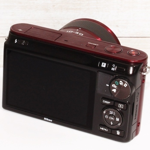 ★極上美品＆WifiSDスマホ転送★ニコン J2 手振れ補正レンズキット