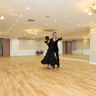 社交ダンス　千葉市蘇我の社交ダンススタジオです。気楽に社交ダンス...