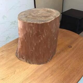 丸太椅子🌳　スツール　丸太　椅子　キコリ