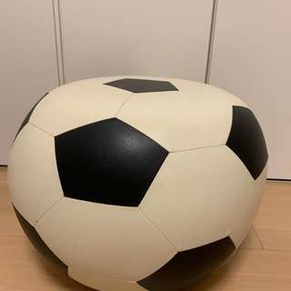 サッカーボール型スツール