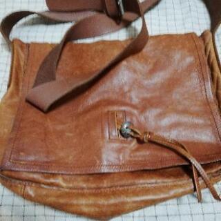 ❬ CORBO ❭　ヴィンテージ　本革ショルダーバッグの画像