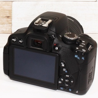美品Canon eos Kiss X6i 一眼レフ カメラ 自撮り スマホ転送 ☆極上美品＆自撮り＆スマホ転送☆キヤノン kiss x6i 手振れ補正レンズ