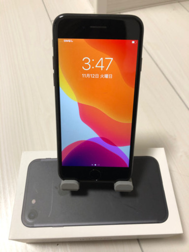 【超美品】iPhone7 32GB SoftBank ブラック　02