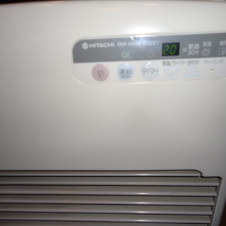 石油ファンヒーター　中古　日立製　OV-H24W