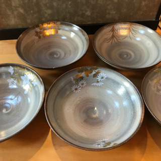 銘々皿あげます。