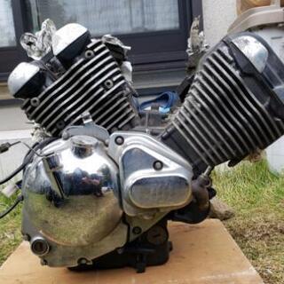 カワサキ　エリミネーター250v 　VN250A エンジン（初期型）