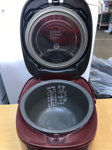 A1880☆カードOK☆東芝2012年製5.5合真空IH炊飯器