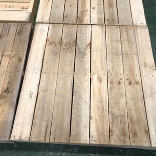 【至急】破損あり木製パレット