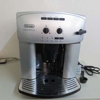 デロンギ　全自動エスプレッソマシン　ESAM2200SJ