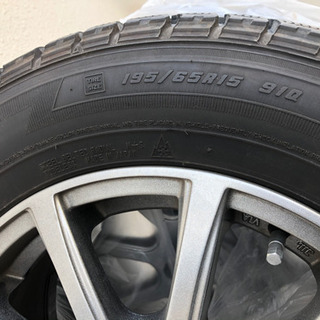セレナ用　スタッドレスタイヤ&ホイルの画像