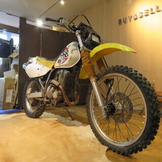 SUZUKI DR250 SJ45A スズキ 250cc 4888km ホワイト エンジン実動! パーツ取り 部品取り車 ベース車 バイク 札幌発の画像