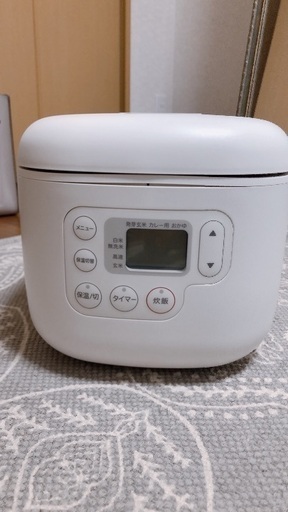 無印 しゃもじ置き付き炊飯器