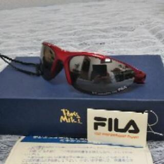 新品！ジモティー限定価格！スポーツサングラスFILA