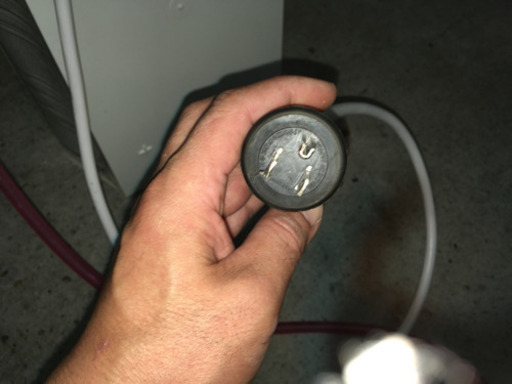 電気温水器　10リットル