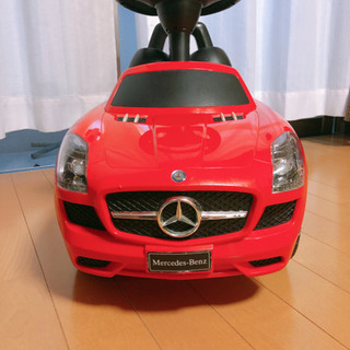 メルセデスベンツSLS AMG レッド