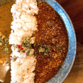 【スパイスカレー新海 神谷町店】神谷町・虎ノ門でスパイスカレーラ...