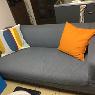 IKEA製3人掛けソファ