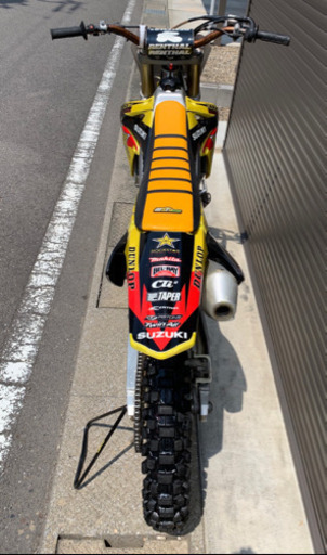 モトクロス レーサー RMZ250