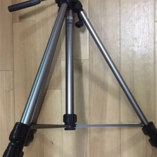 カメラ　三脚の画像