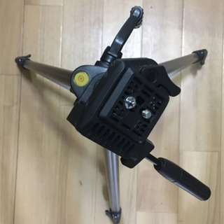 カメラ　三脚の画像