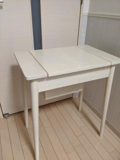 ドレッサー 白
