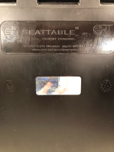 【中古品】SEATTABLE シートテーブル 2脚 赤色