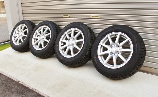 アクアで使用　スタッドレスセット　ほぼ新品 165/70R14 アルミホイール 4本セット
