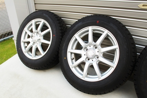 アクアで使用　スタッドレスセット　ほぼ新品 165/70R14 アルミホイール 4本セット