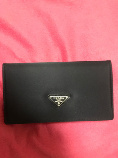 PRADA、長財布