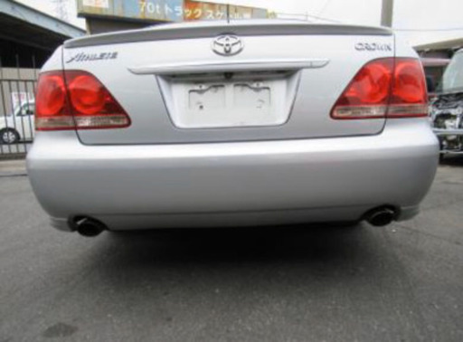 18クラウン ゼロクラ 社外トランクスポイラー