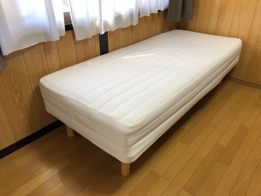引き取りに来ていただける方限定⭐︎無印　脚付マットレス（高さ２６センチ脚付）