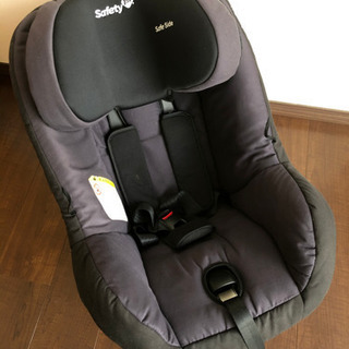【お値下げしました】ISOFIX チャイルドシートSafety1...